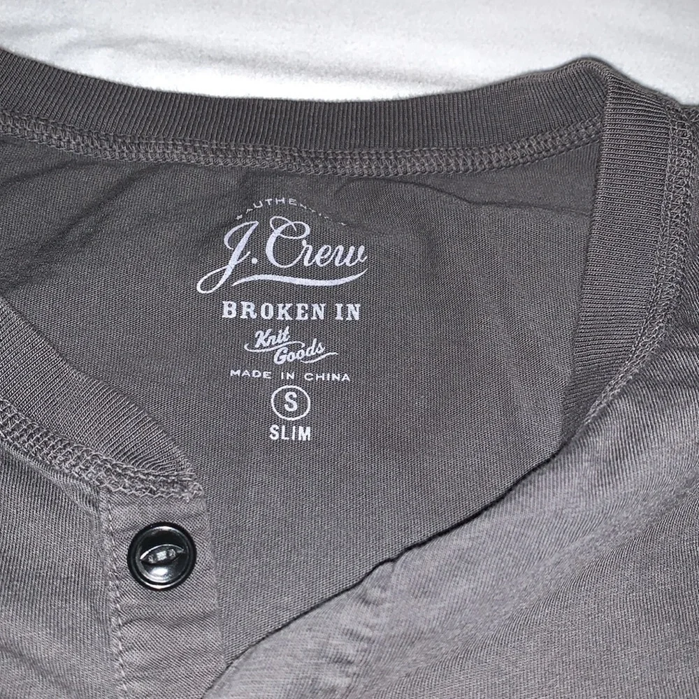 Gently Loved 100% Cotton Broken In T-Shirt by J Crew